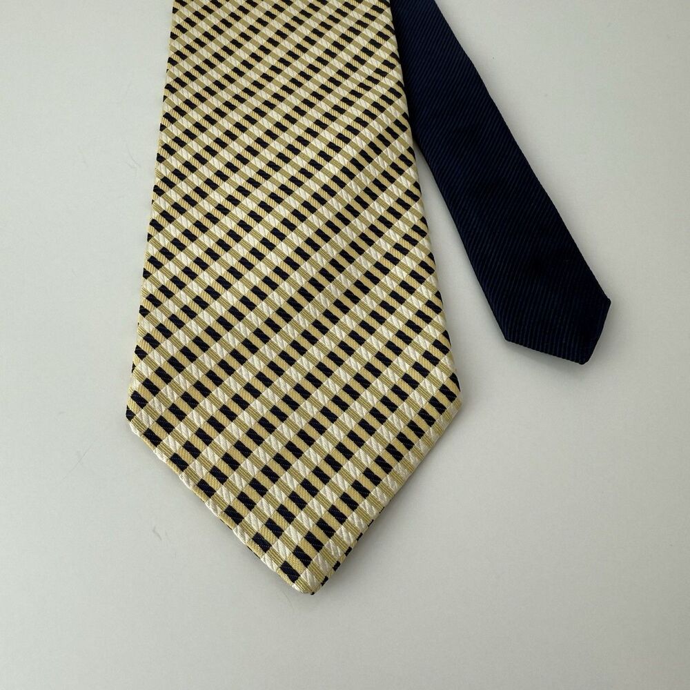 Tommy Hilfiger Men's Checkered‎ Gold and Navy Blue Tie 100% Silk 56x3.5